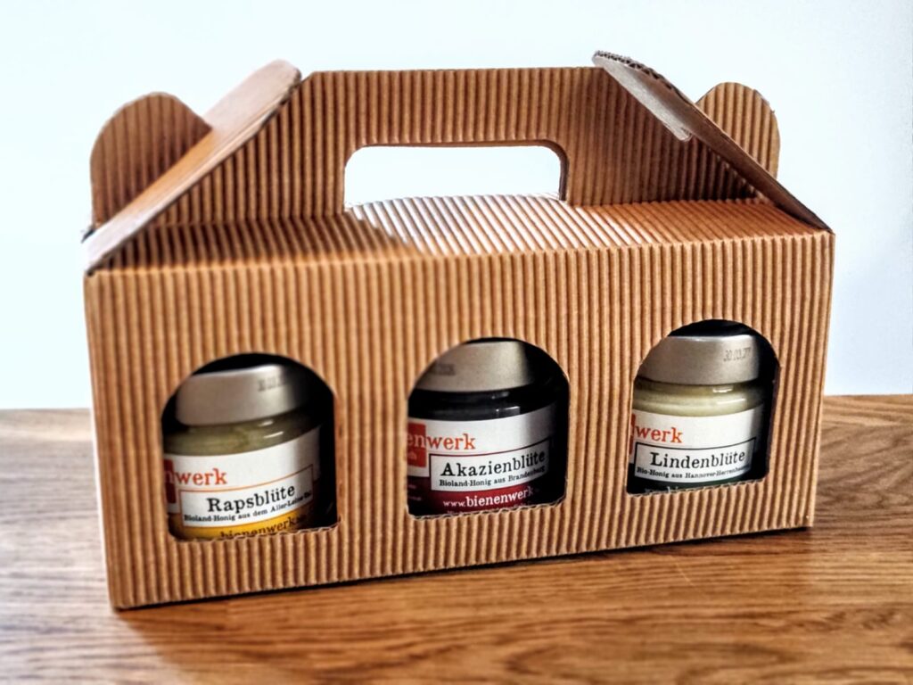 Geschenkset 3 x 245g Bioland-Honig verschiedene Sorten in schöner Geschenkverpackung offene Welle.